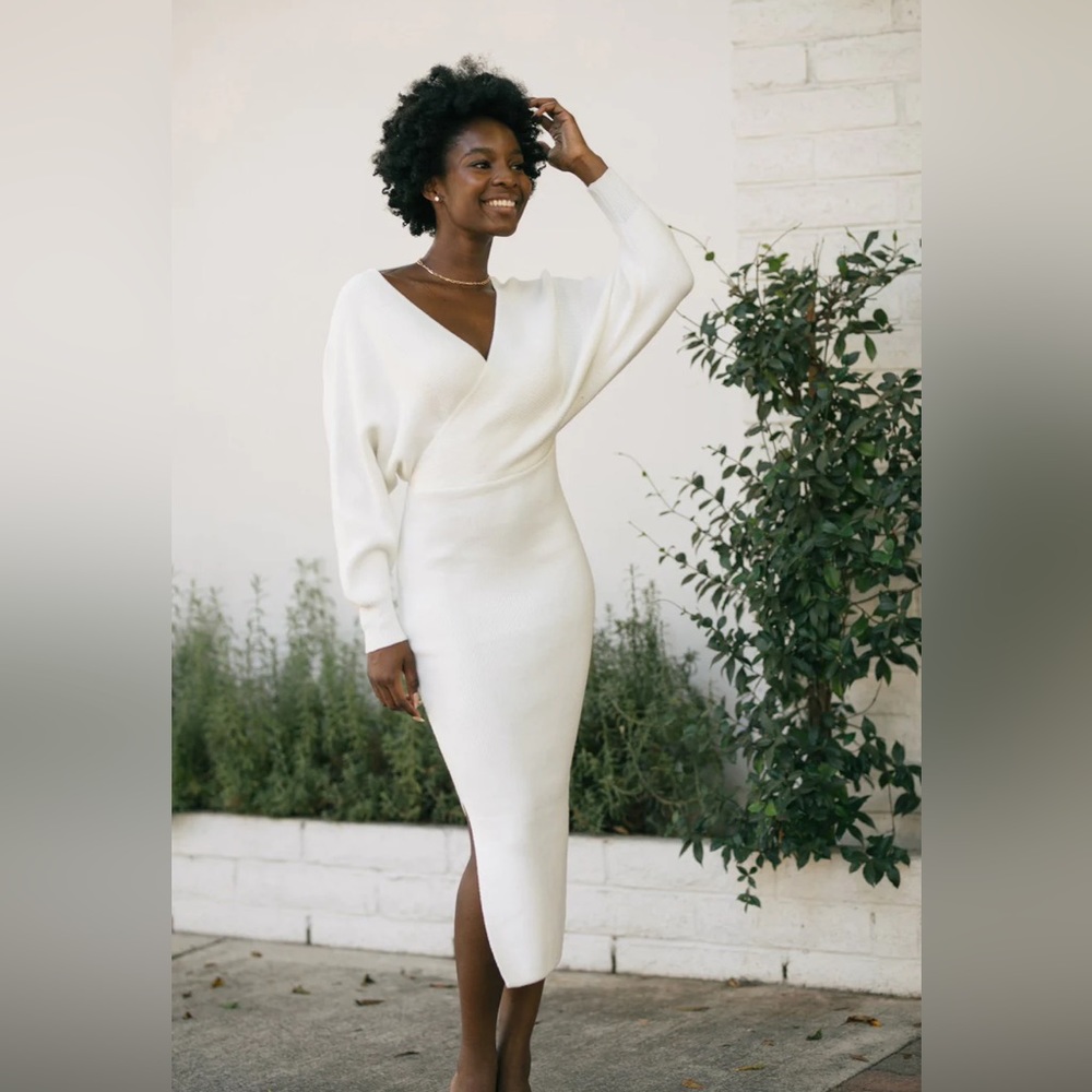 LENA DOLMAN SLEEVE WHITE SWEATER DRESS